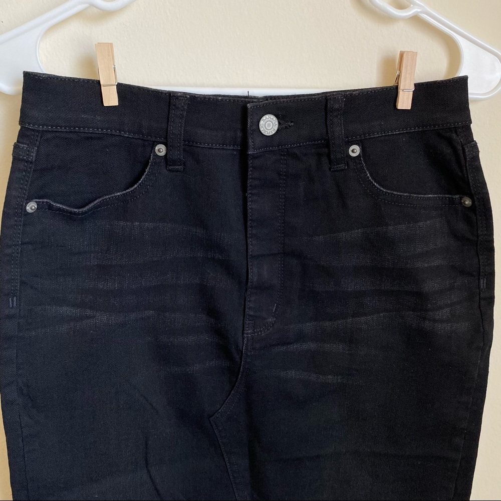 Banana Republic | Knee length skirt